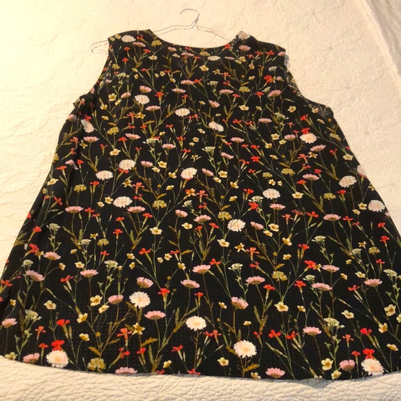 NWOT 14th & Union Sleeveless Blouse - Picture 5 of 6